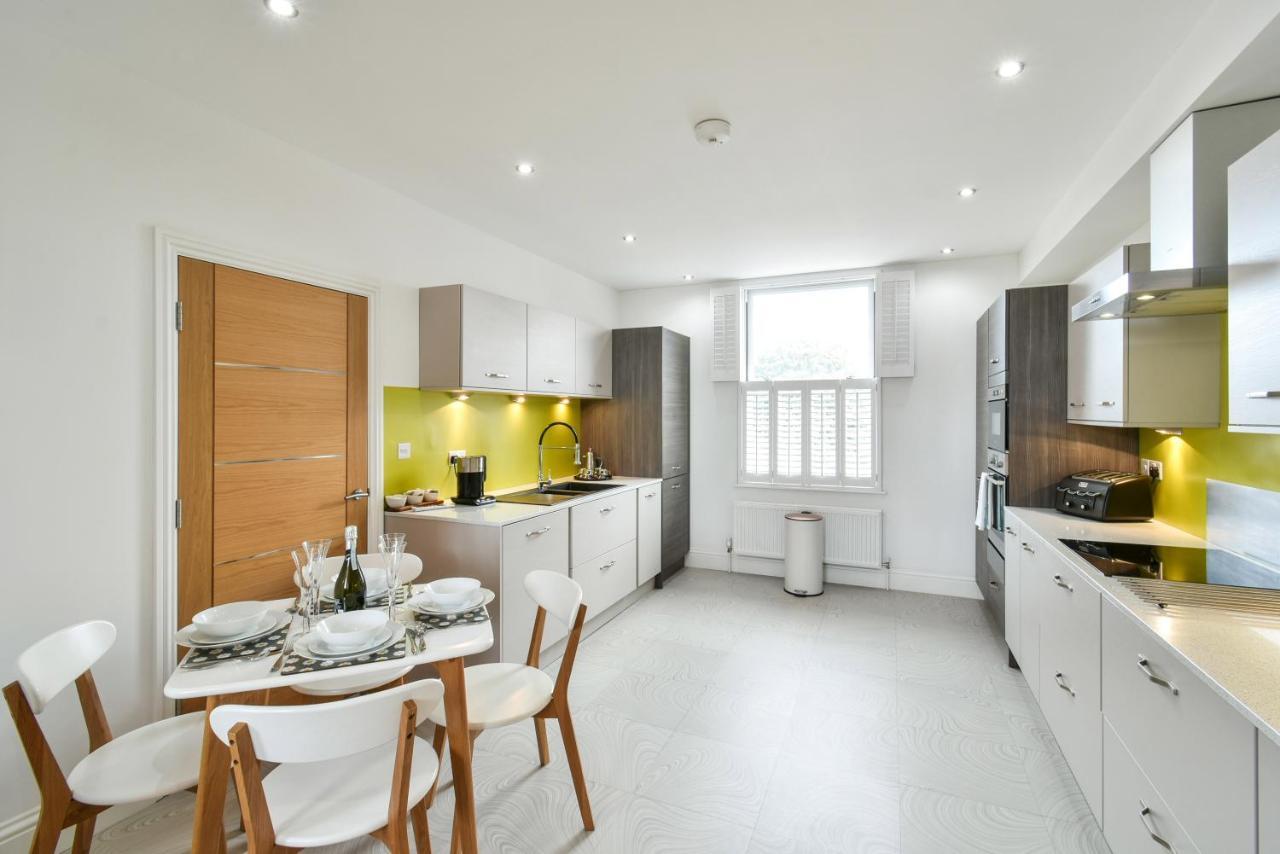 Cliffords View Luxury Apartamento *